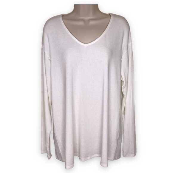 NWT Ces Femme So Soft Ivory V Neck Long Sleeve Sweater Women Size Large - Picture 1 of 12